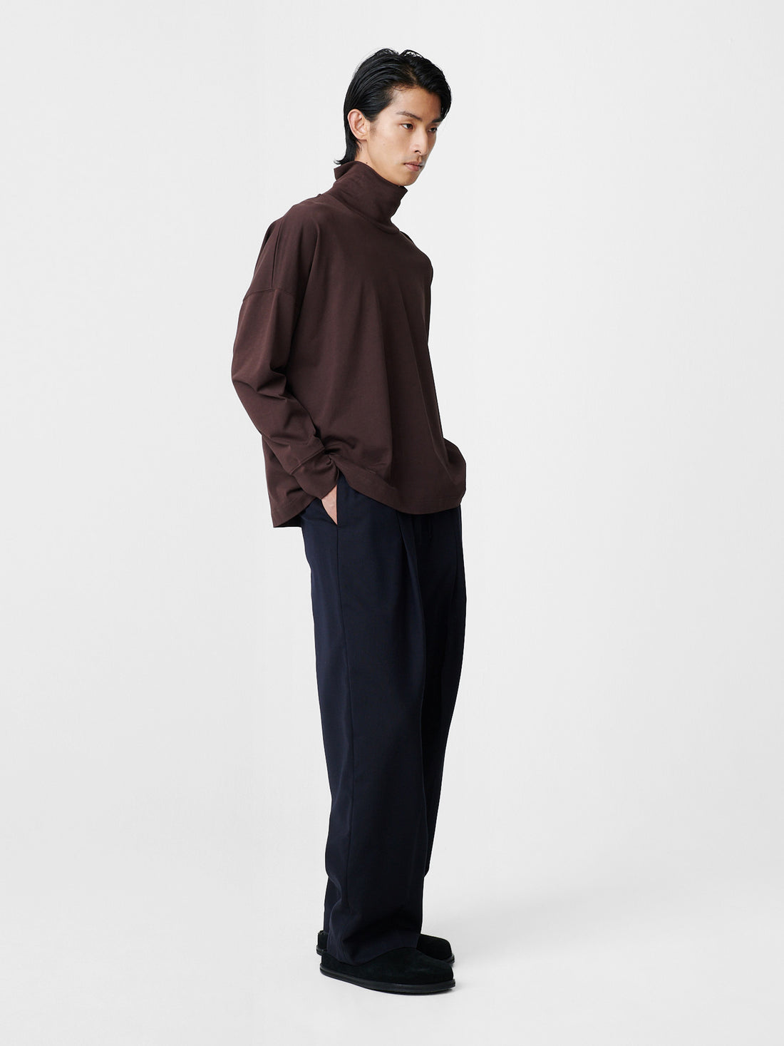 Area Mock Neck Shirt — CHOCOLATE