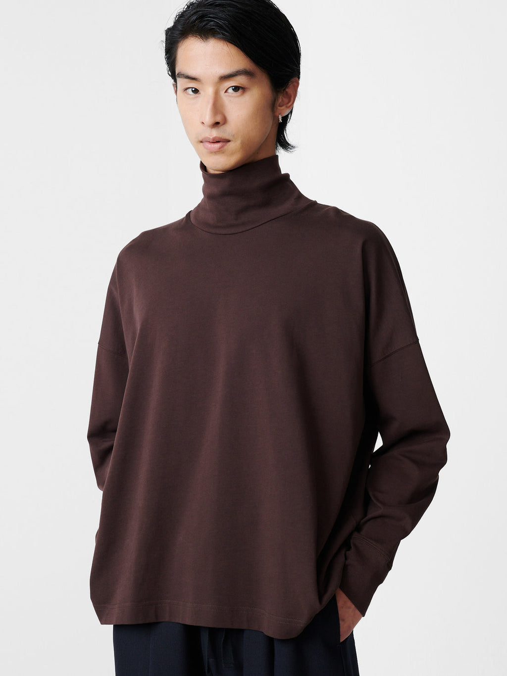 Area Mock Neck Shirt — CHOCOLATE