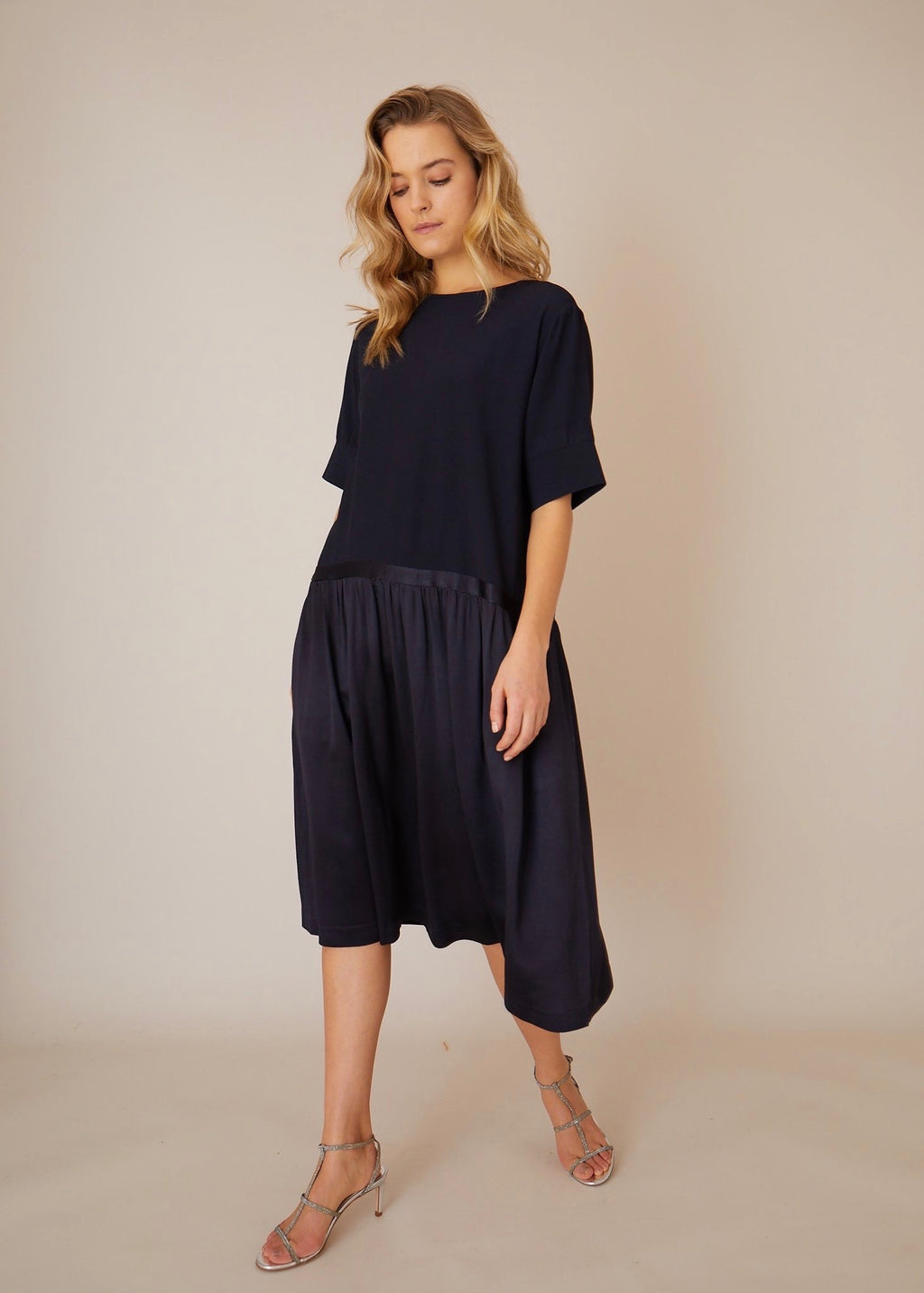 Evelyn Dress — NAVY