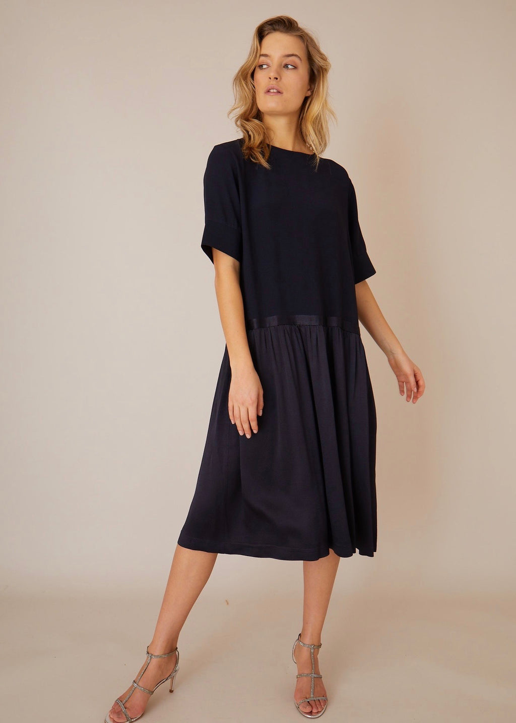 Evelyn Dress — NAVY