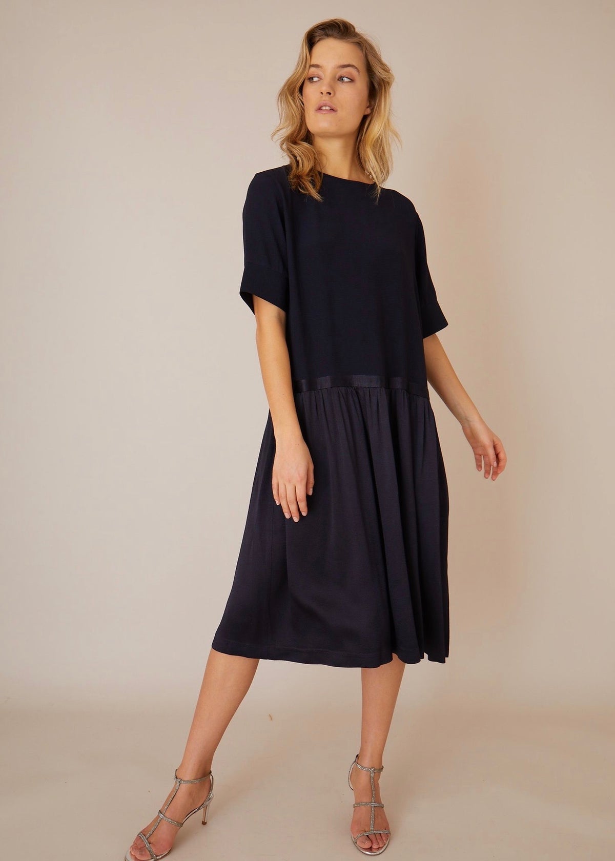 Evelyn Dress — NAVY