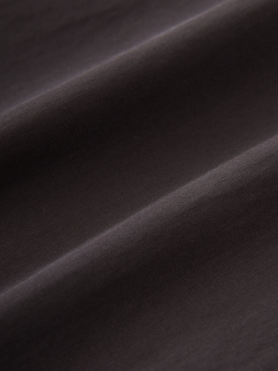 Beek Powder Cotton Shirt — BLACK GRAPE