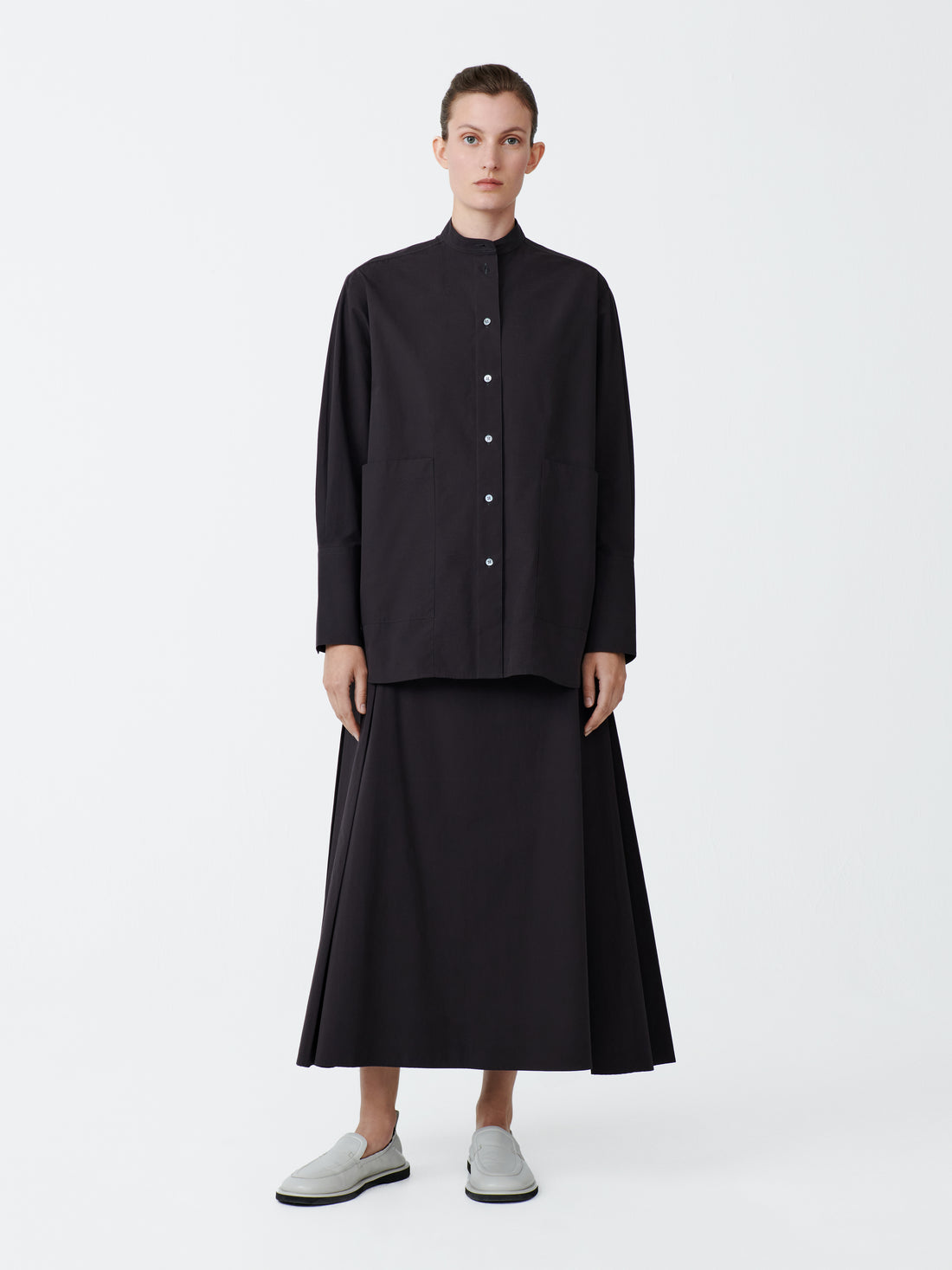 Beek Powder Cotton Shirt — BLACK GRAPE
