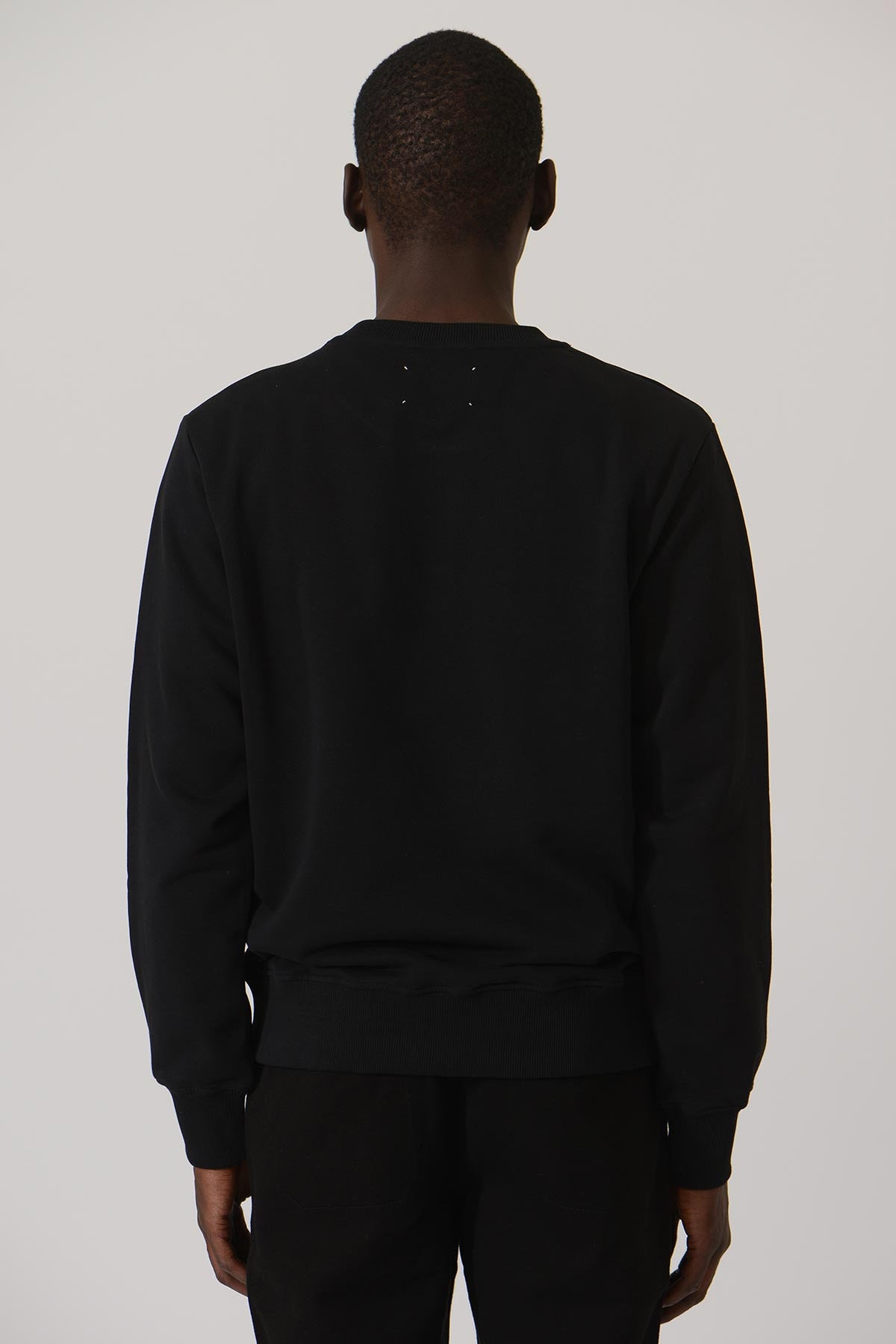 Early High-Stitch Logo Sweat — BLACK