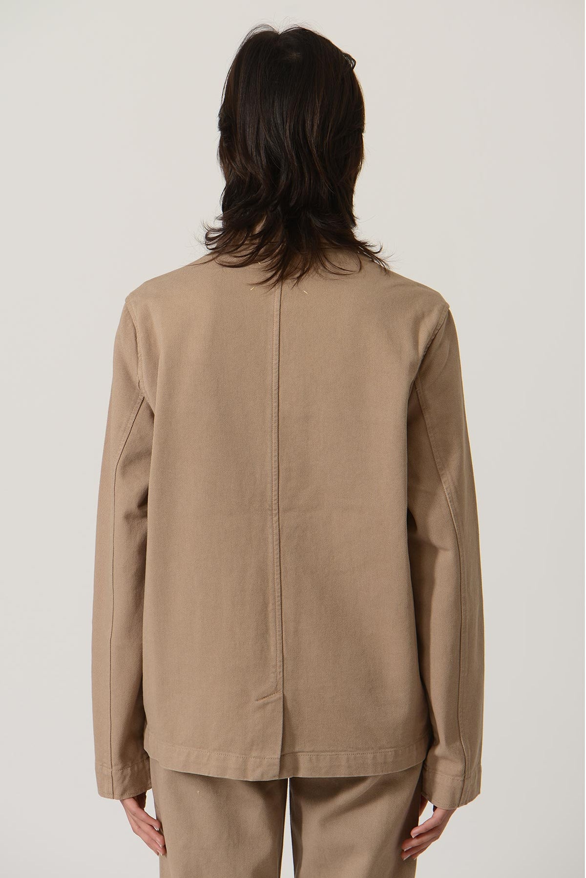 Oficina Jacket — NUTSHELL