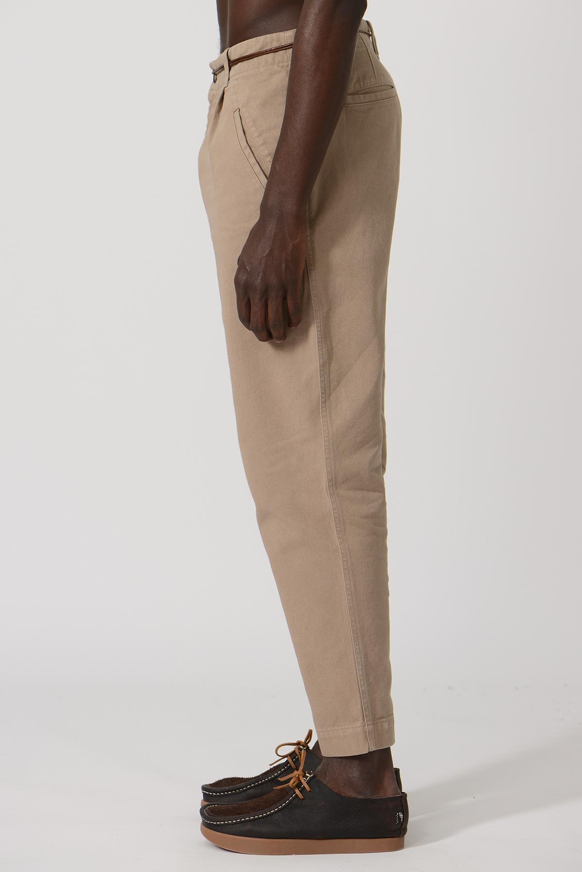 Emanuel Pants — NUTSHELL