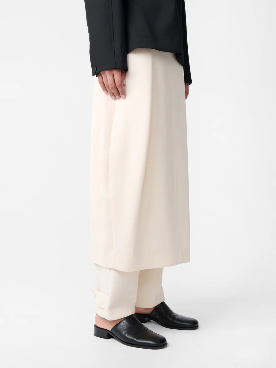ARU SNW SABLE SKIRT — CHALK