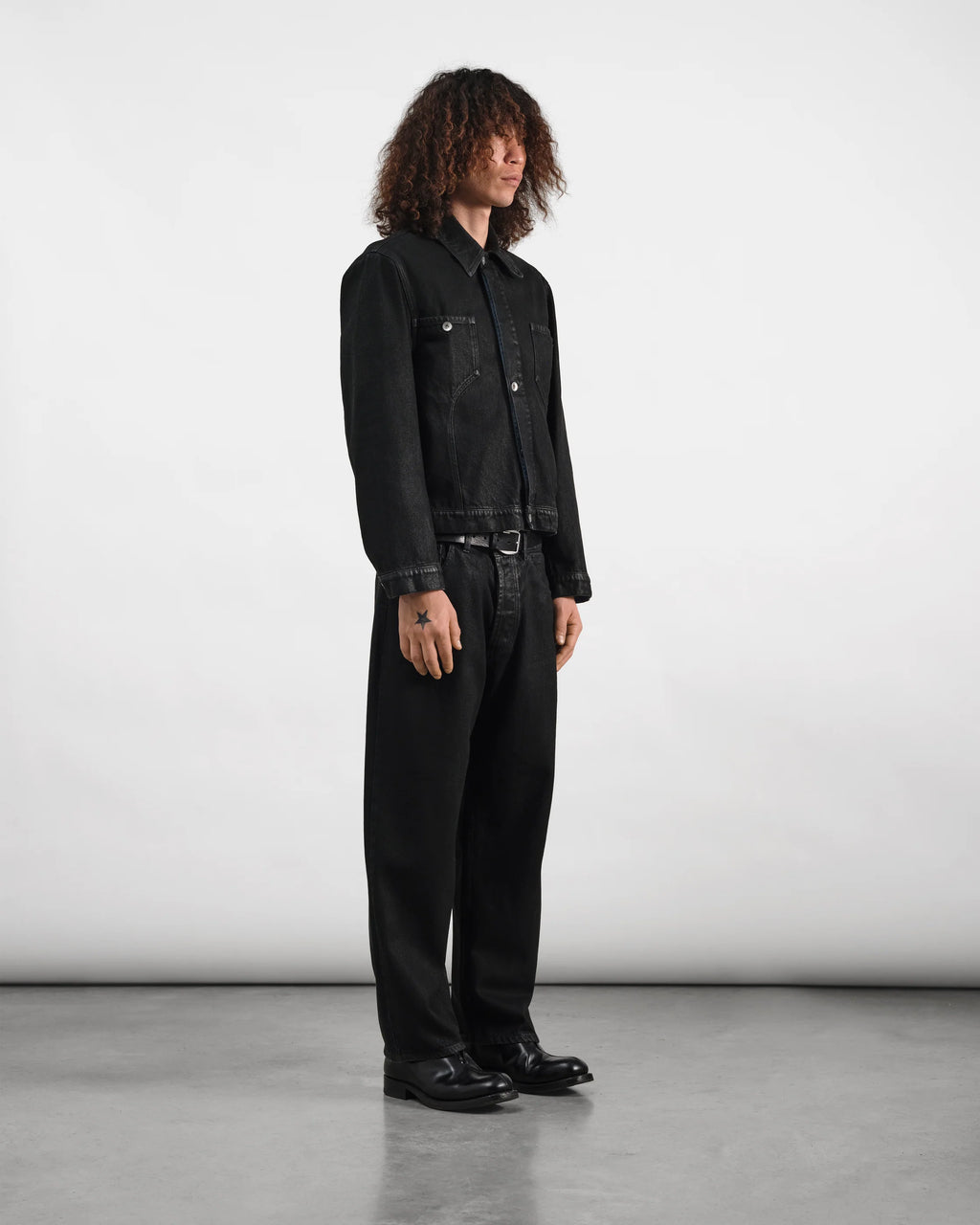 Bez Jeans — BLACK