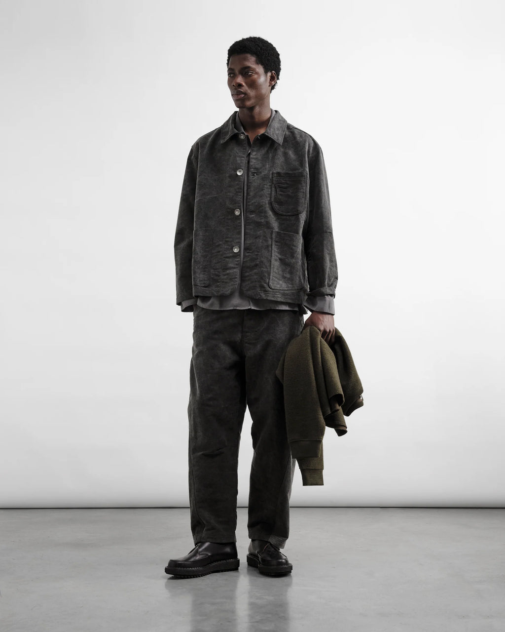 Twisted Seam Jean — CHARCOAL