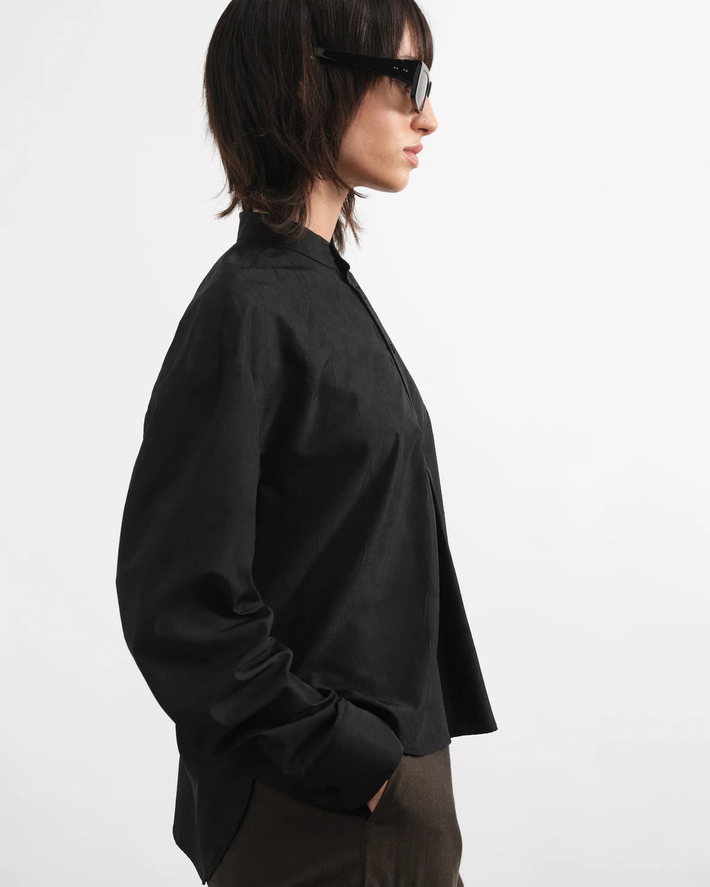 Ovelia Shirt — BLACK