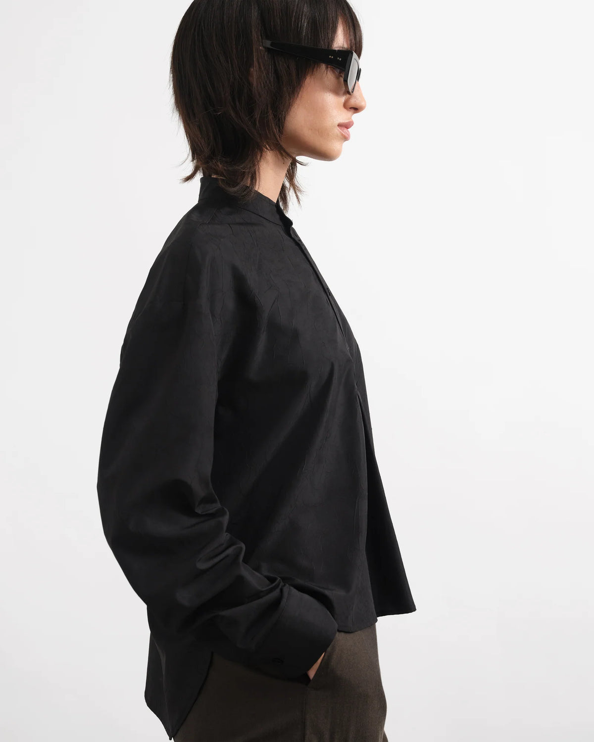 Ovelia Shirt — BLACK