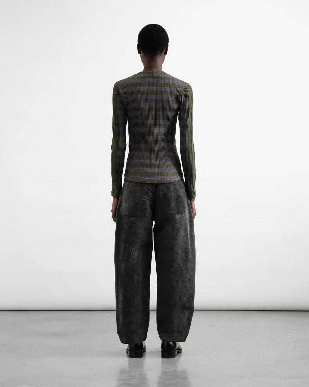 Twisted Seam Jean — CHARCOAL