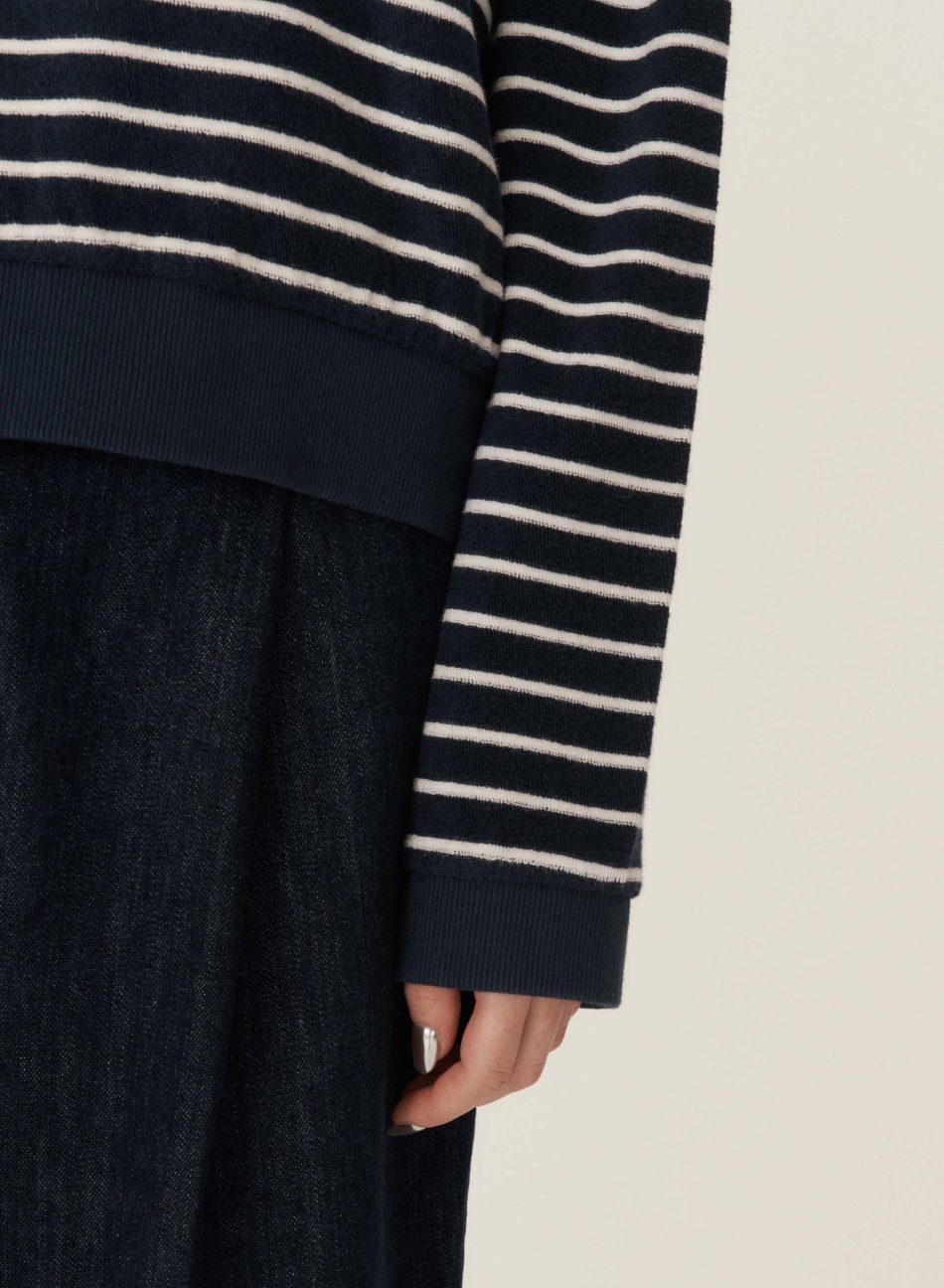 Almost Grown Sweatshirt — NAVY / ECRU