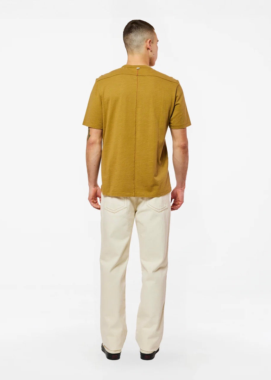 Rodger H T-Shirt — GOLDEN BROWN