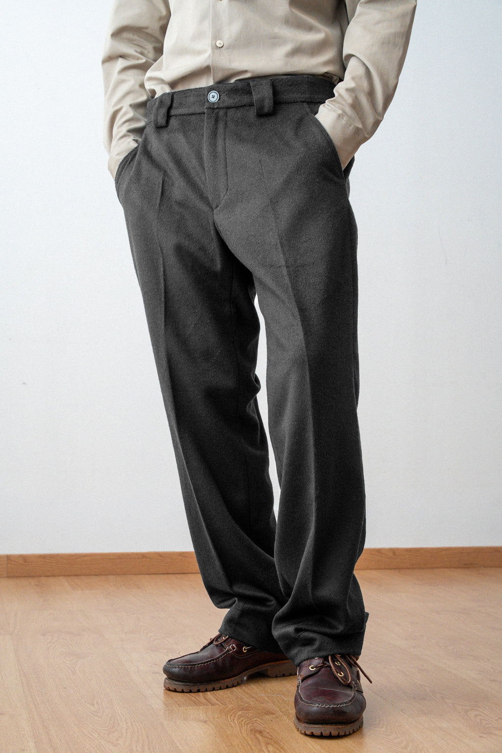 Straight Wool Trousers — GRIS