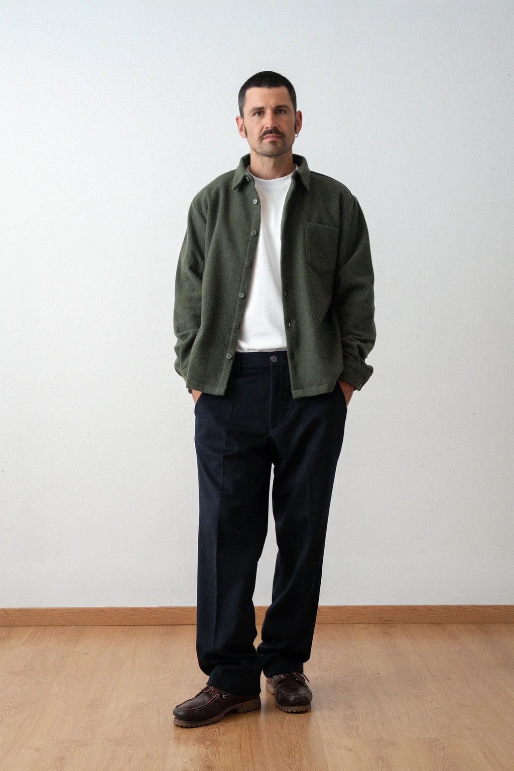 Épure Plaid Wool Overshirt — KAKI