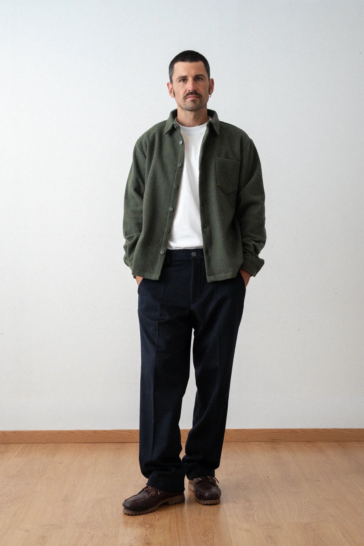 Épure Plaid Wool Overshirt — KAKI