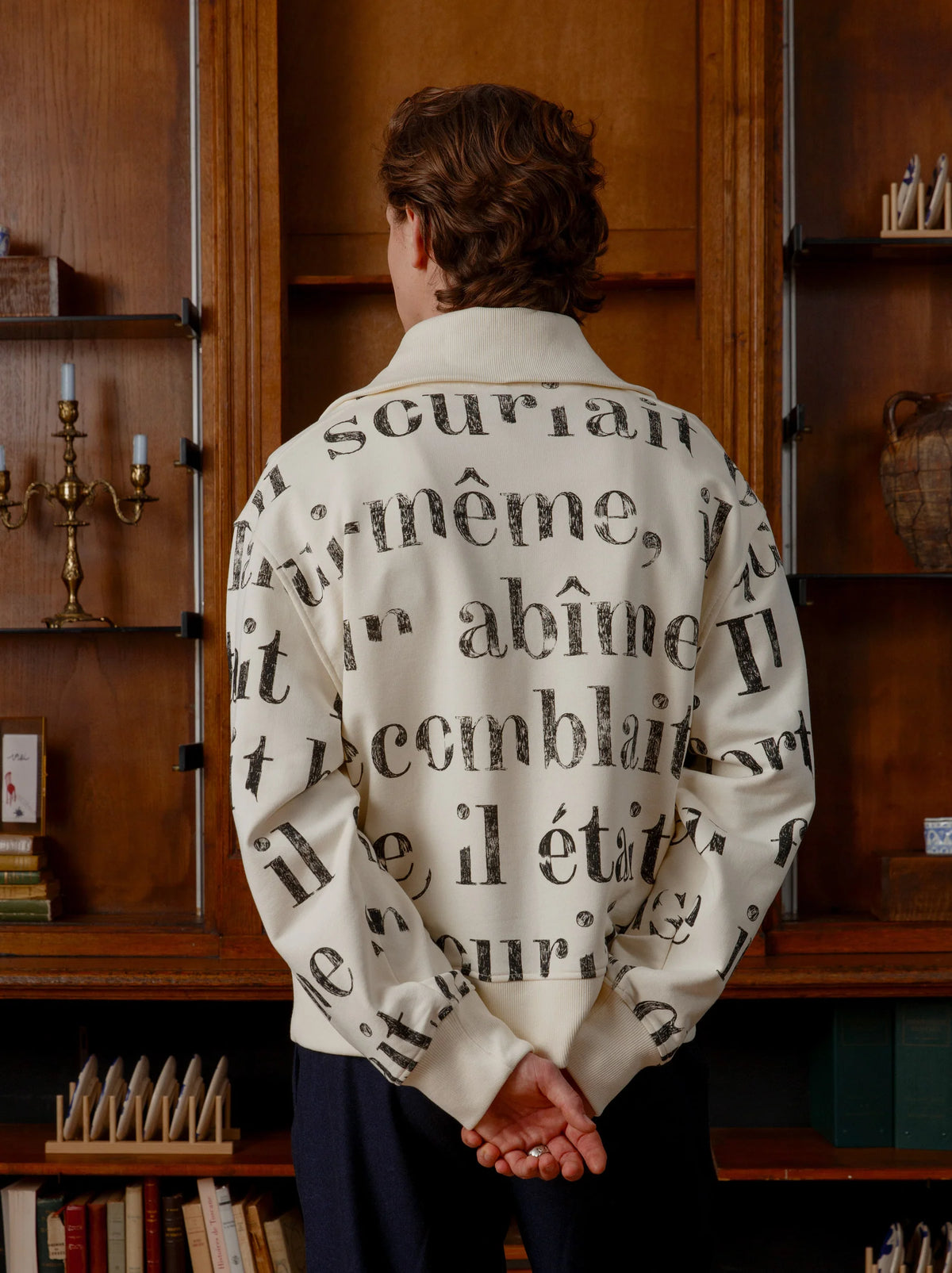 Unisex LIVRE OUVERT Sweatshirt — ÉCRU