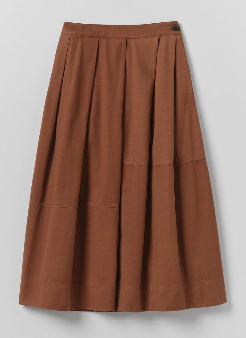 Slanted Pleat Cotton Skirt — BRICK