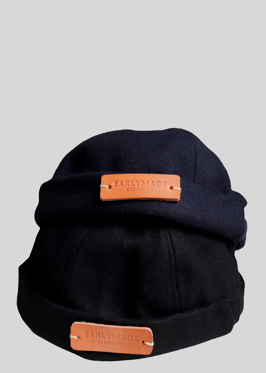 Burel Beanie — BLACK / NAVY