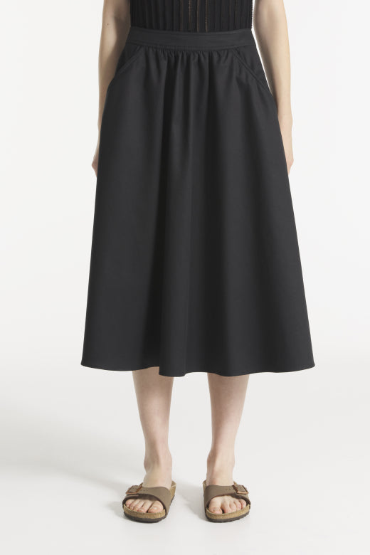 Jeanette Midi Pleated Skirt — BLACK