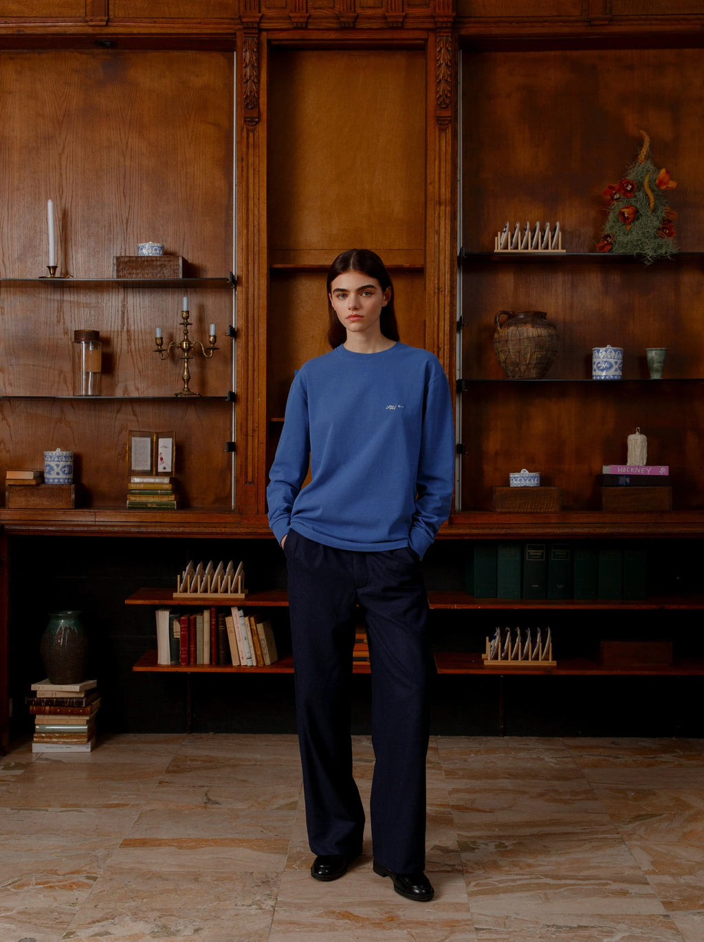 Unisex "IN THE CLUB" Long-Sleeve Embroidered T-Shirt — BLUE