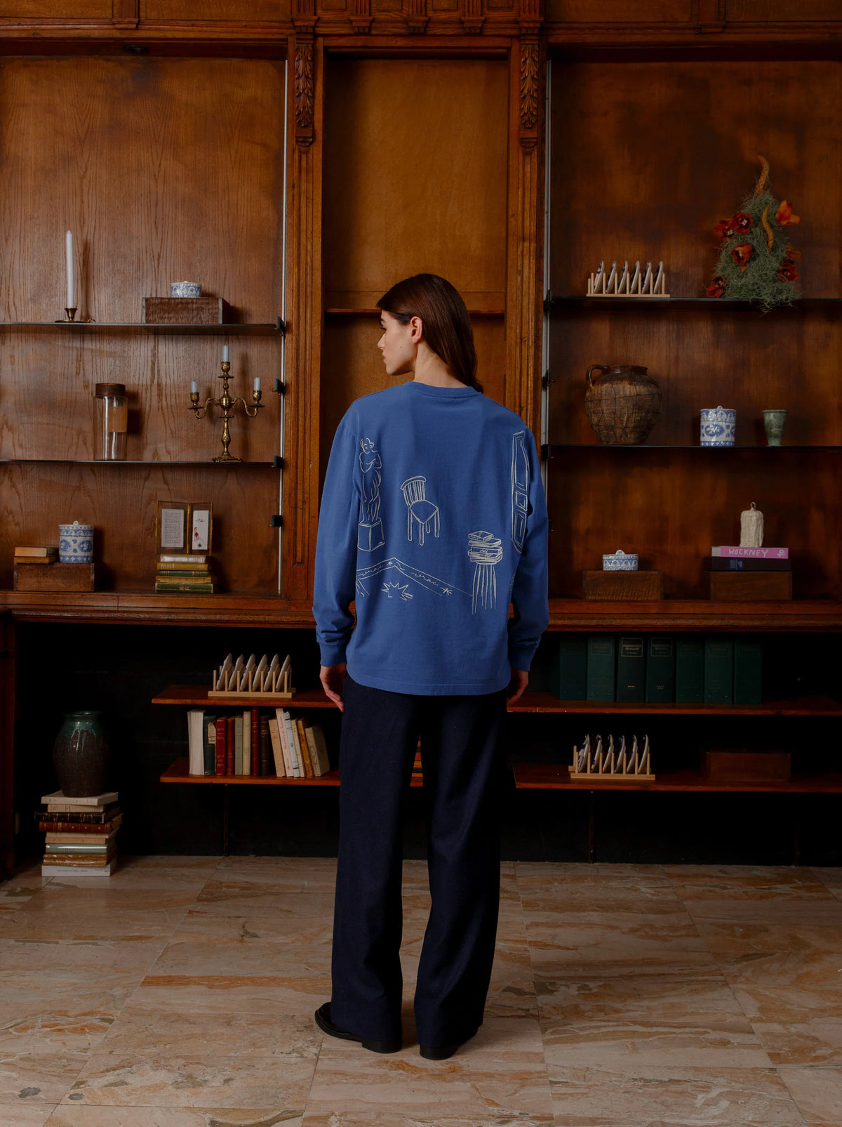 Unisex "IN THE CLUB" Long-Sleeve Embroidered T-Shirt — BLUE