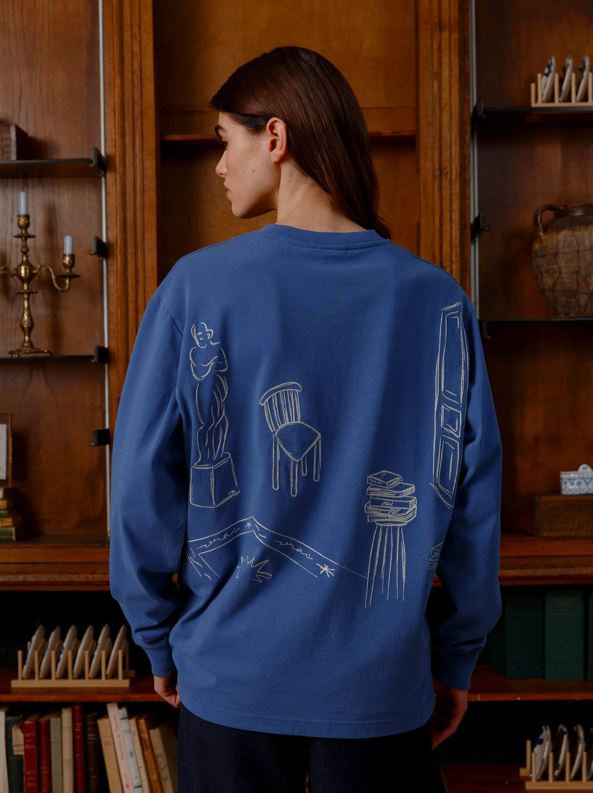 Unisex "IN THE CLUB" Long-Sleeve Embroidered T-Shirt — BLUE
