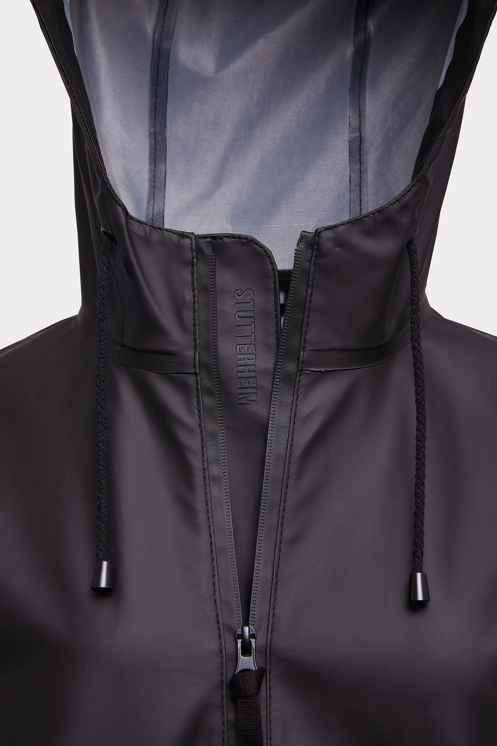 Camden Lightweight Raincoat — BLACK
