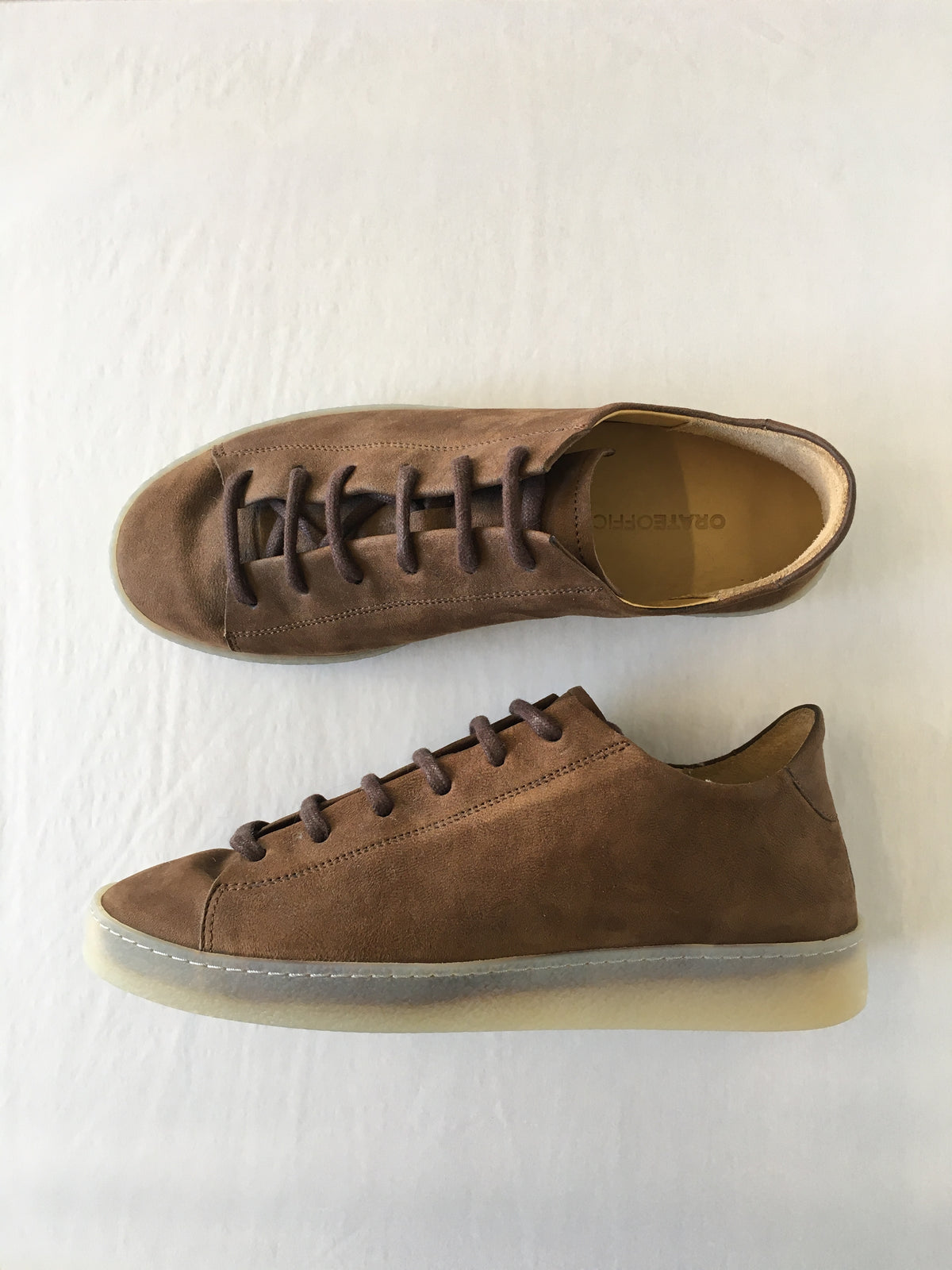 Pedro Leather Low Top Trainer — BROWN