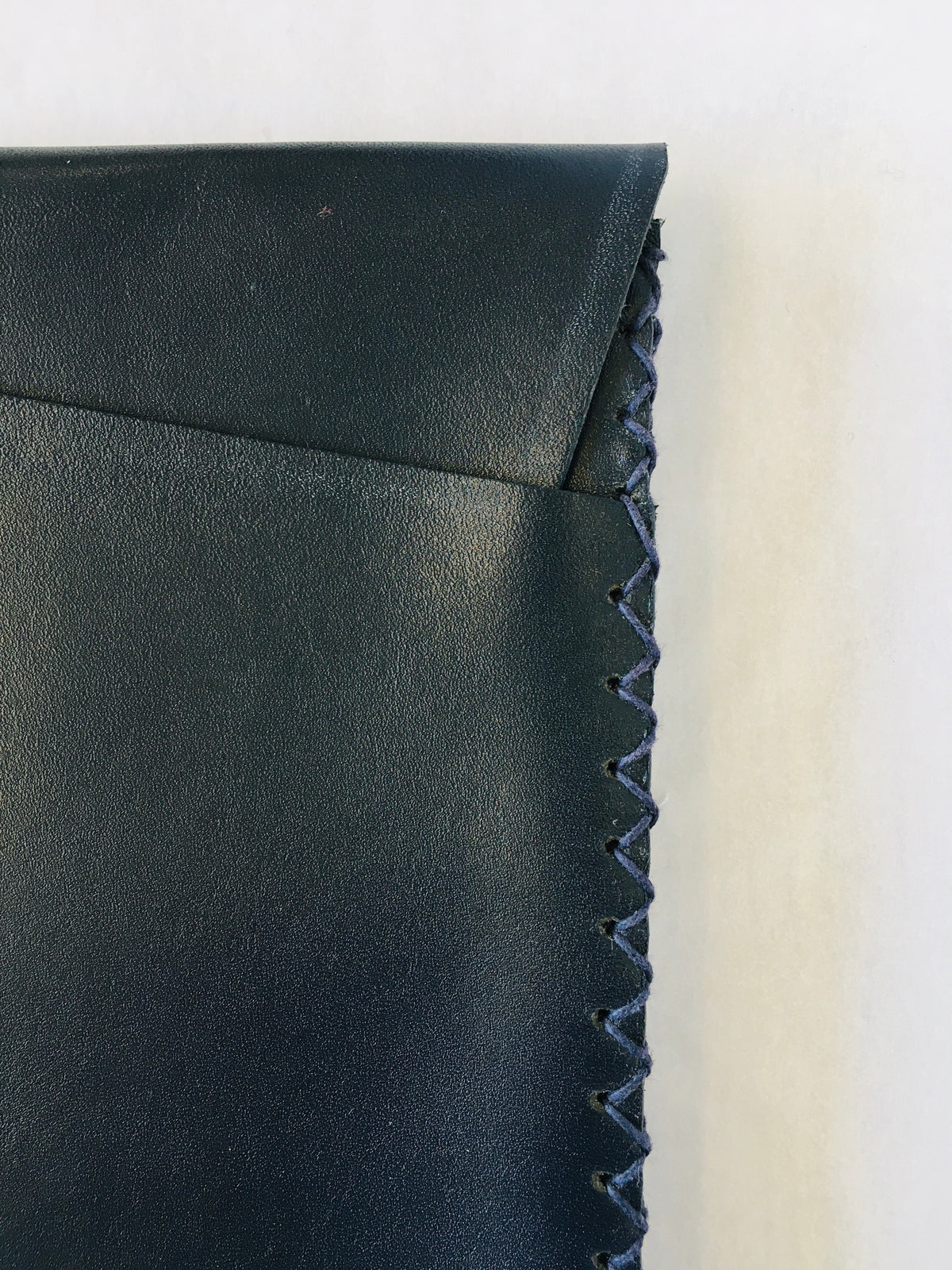 EARLYMADE Handmade Leather Portfolio — BLUE